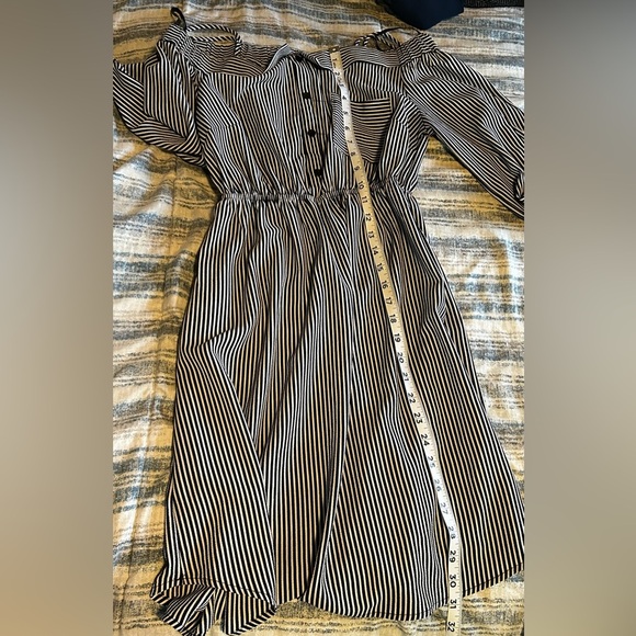 08-Monteau Striped Long Sleeve Dress with Tie Accents - Picture 10 of 10